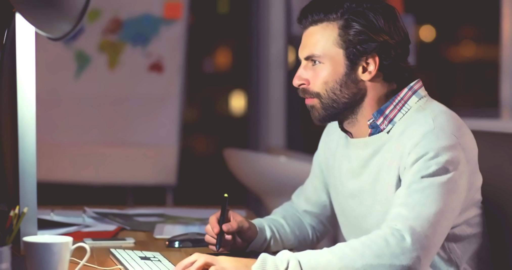 Studenti che lavorano su progetti di ottimizzazione 3D
